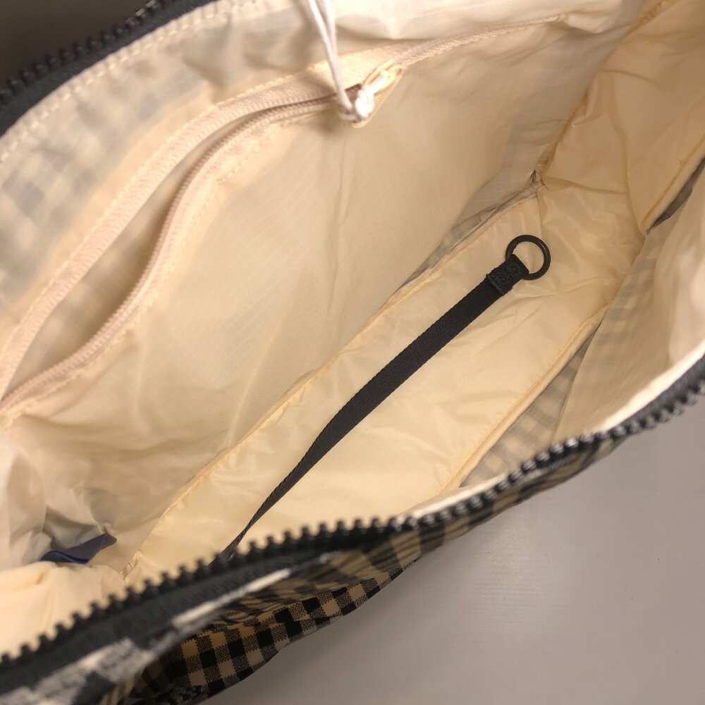 Baggu Nylon Shoulder Bag - Picture 4 of 4